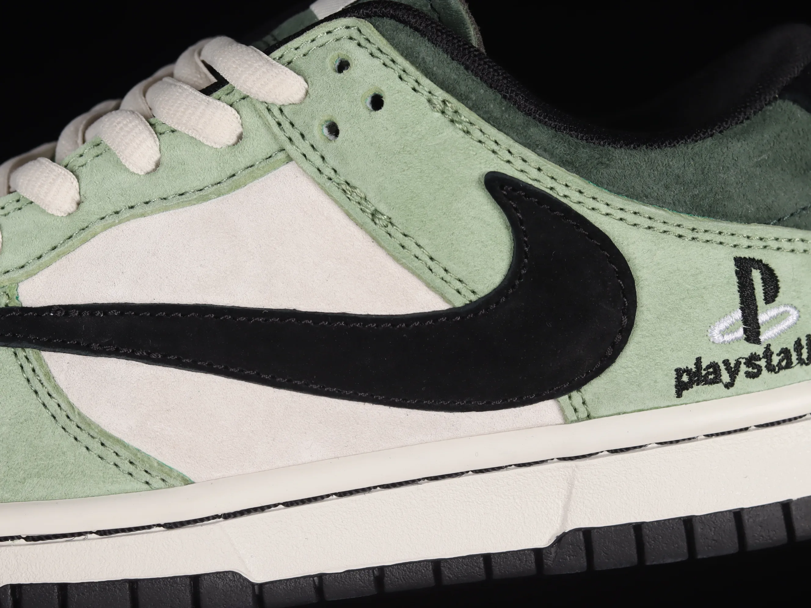 All Categories Nk SB Dunk Series Nk SB Dunk Low Low-top sneakers Nk SB Dunk Low Qatar World Cup themed SB low-top sports and leisure sneakers CU1726-777